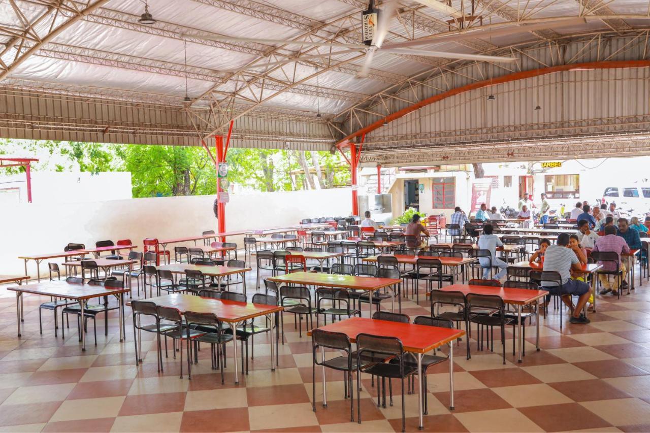 Sivakāsi Bell Hotel מראה חיצוני תמונה