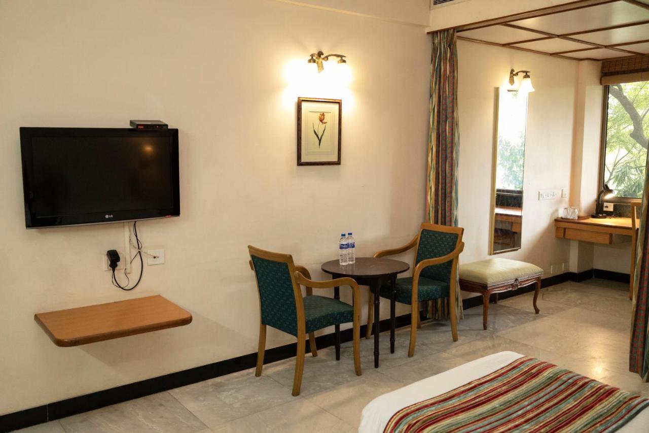 Sivakāsi Bell Hotel מראה חיצוני תמונה