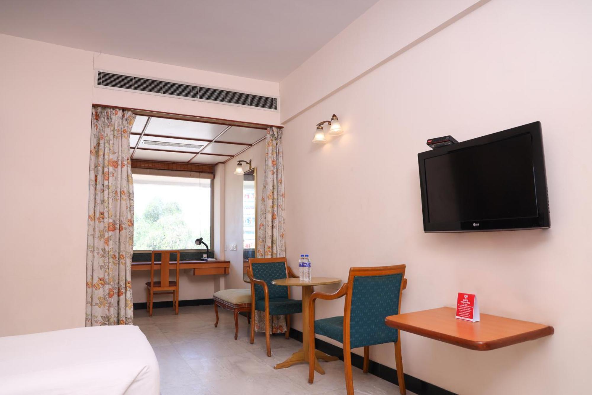 Sivakāsi Bell Hotel מראה חיצוני תמונה