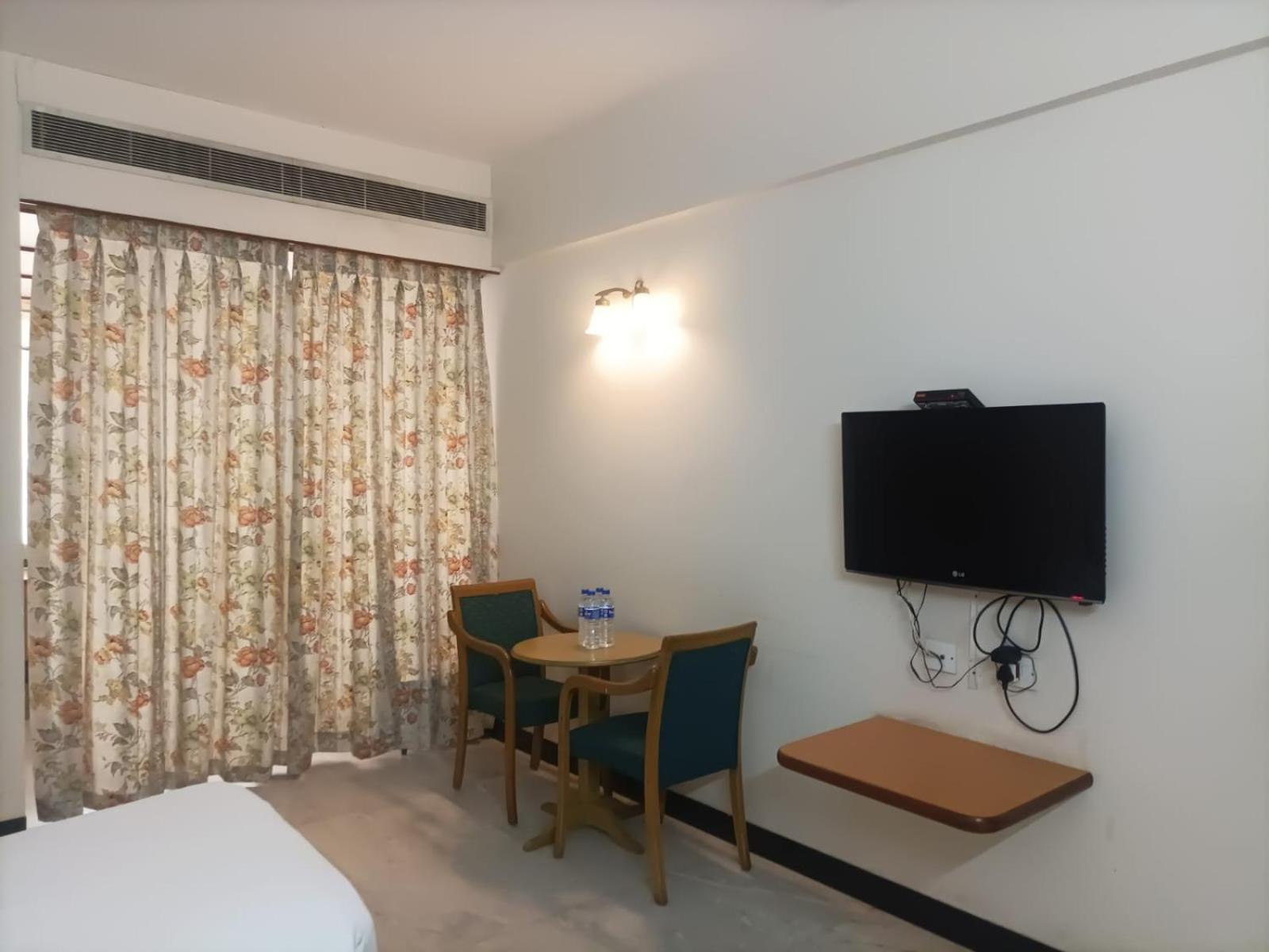 Sivakāsi Bell Hotel מראה חיצוני תמונה